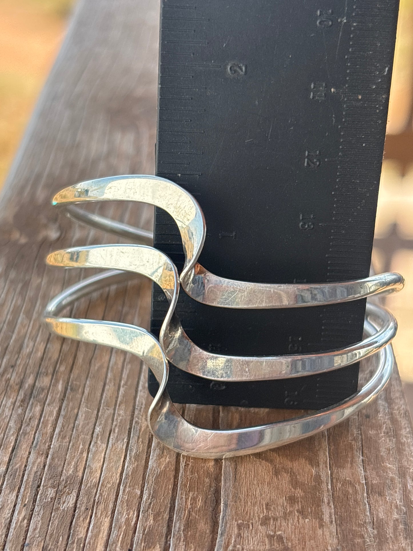 Elaine Tahe Triple wave SS Cuff 026984RB