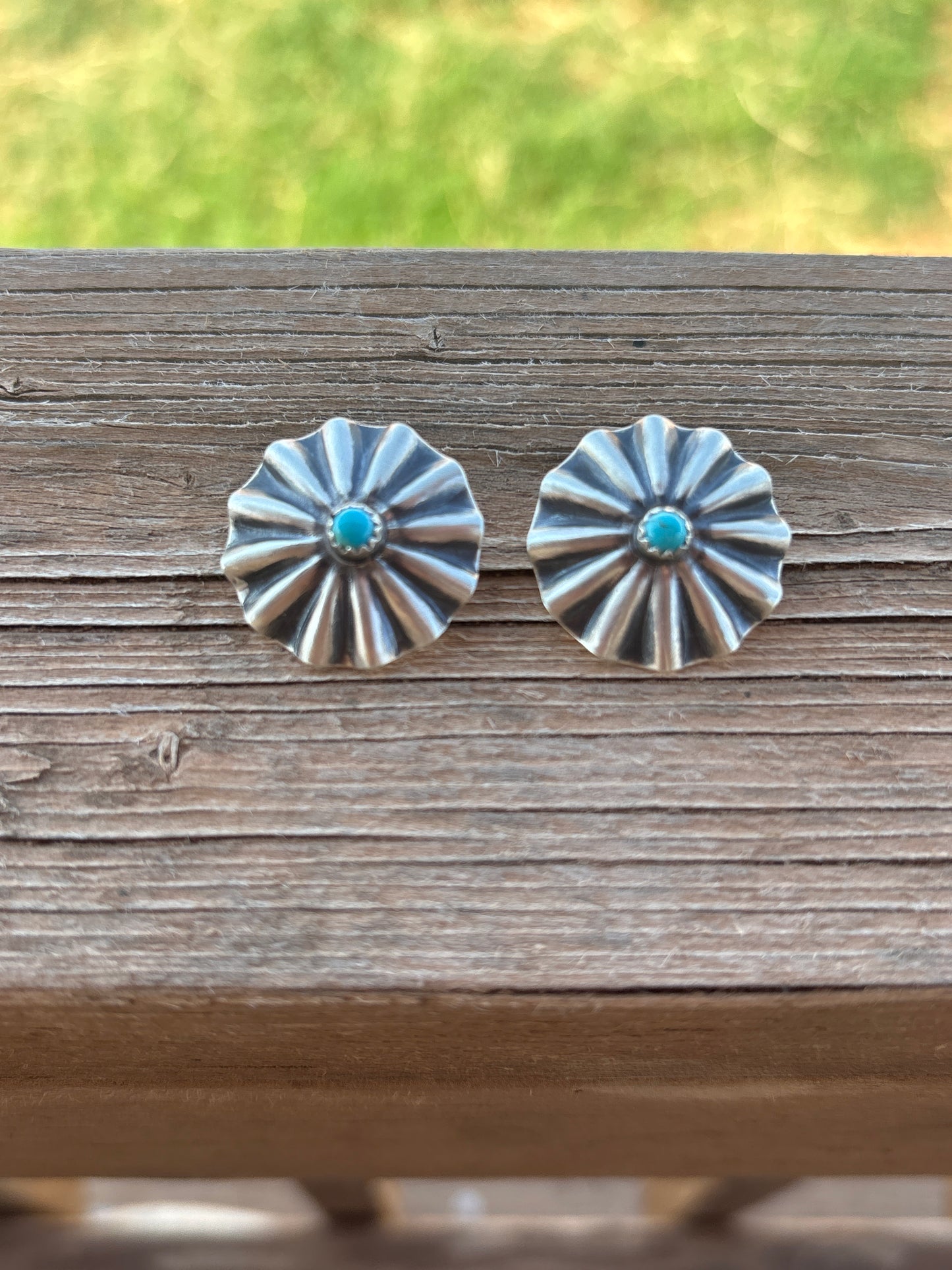 Arlene Soce Sterling Silver & Turquoise Concho Earrings 563RB
