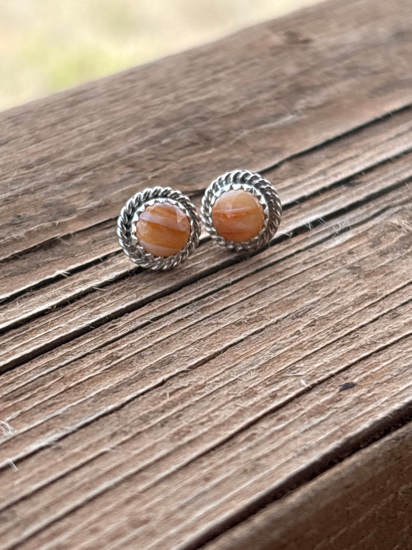 Teresa Kinsel Small Sterling Silver & Orange Spiny Oyster Twist Stud Earrings 30T